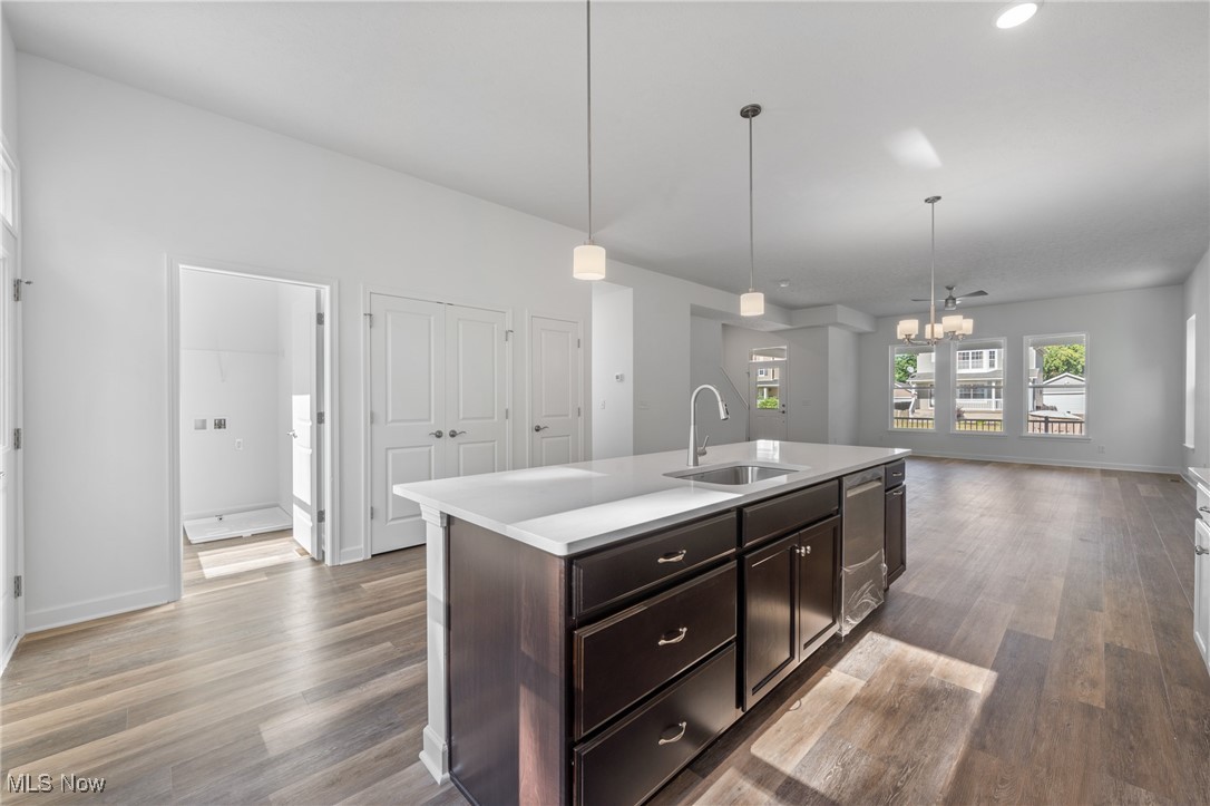 Cleveland, Ohio 44106, United States, 4 Bedrooms Bedrooms, ,4 BathroomsBathrooms,Residential,Active,96543