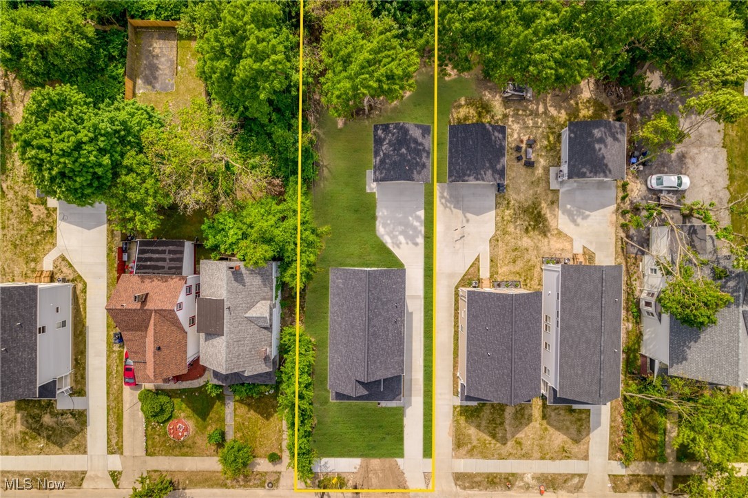 Cleveland, Ohio 44106, United States, 4 Bedrooms Bedrooms, ,4 BathroomsBathrooms,Residential,Active,96543