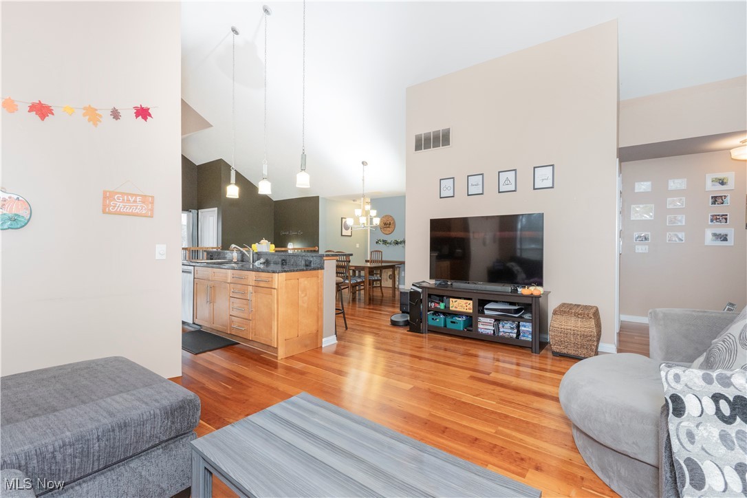 Highland Heights Condo - Residential