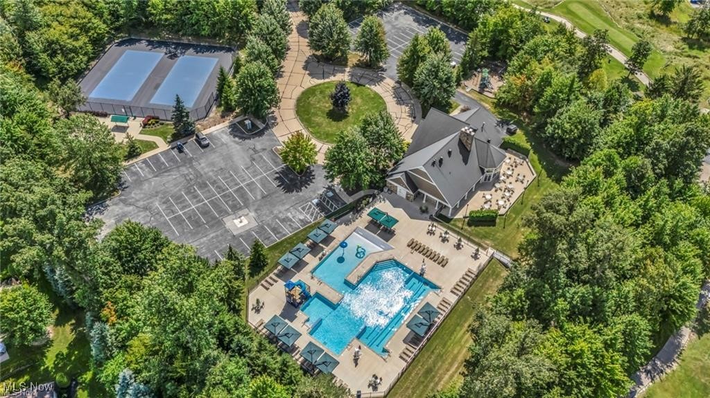 Highland Heights Condo - Residential