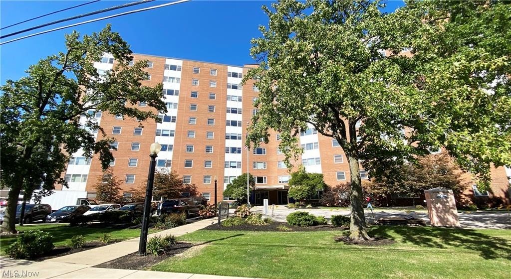 11850 Edgewater Drive 701