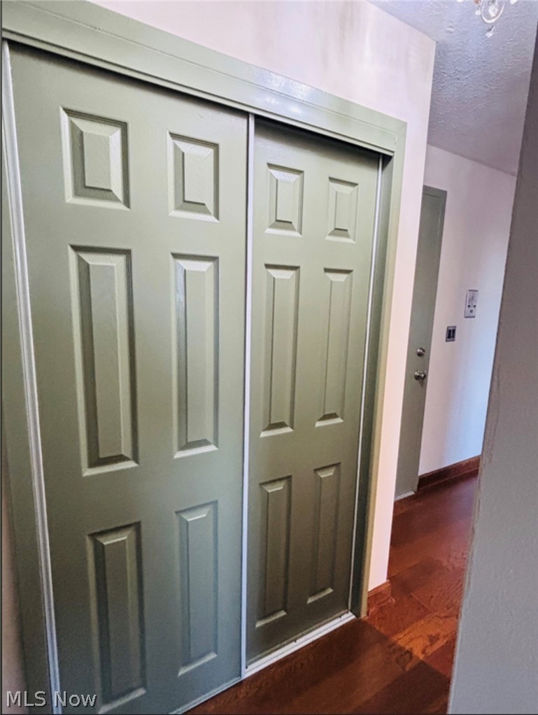 Lake House Condominium - Residential