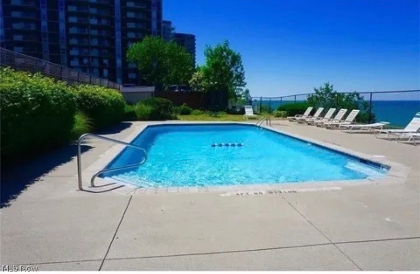 Lake House Condominium - Residential