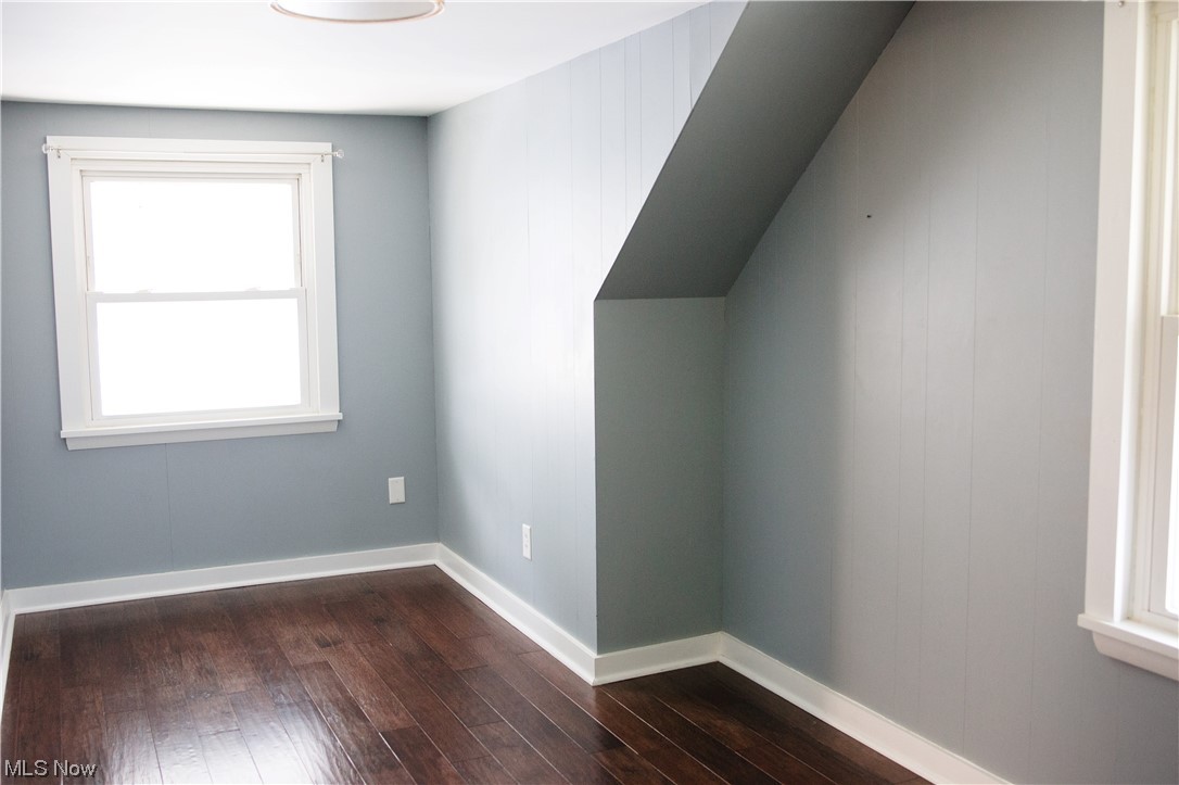 Lorain Woods - Residential