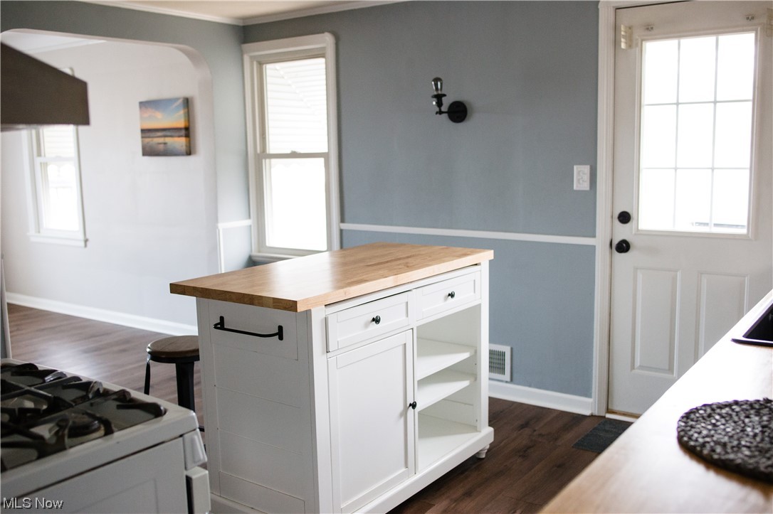 Lorain Woods - Residential