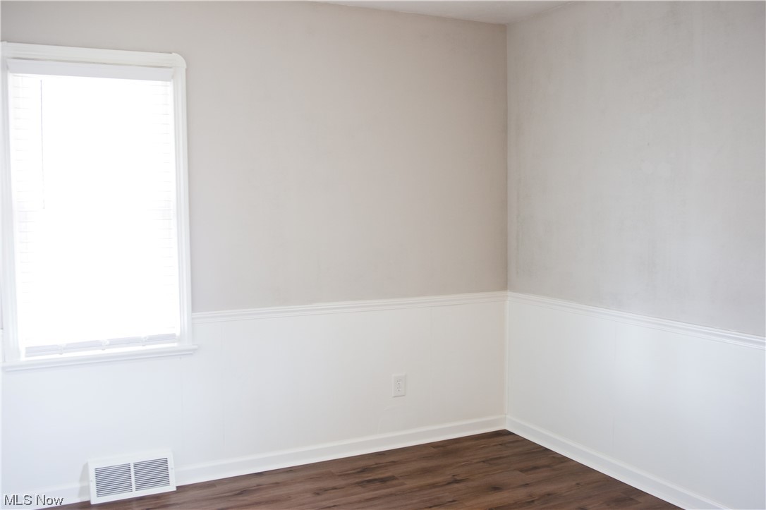 Lorain Woods - Residential