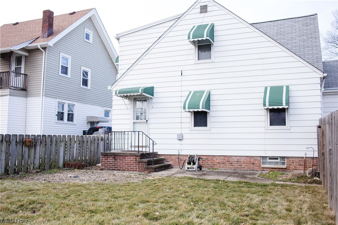 Lorain Woods - Residential