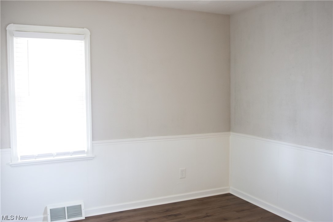 Lorain Woods - Residential