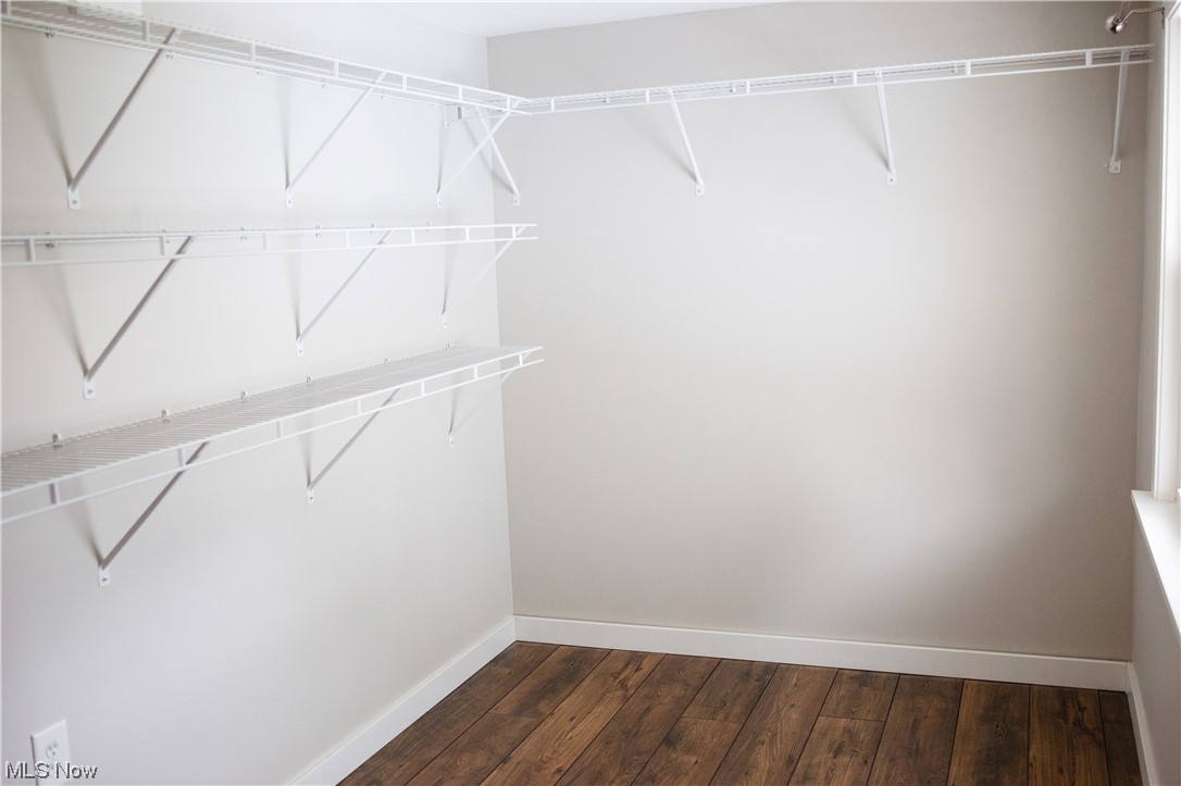 Lorain Woods - Residential