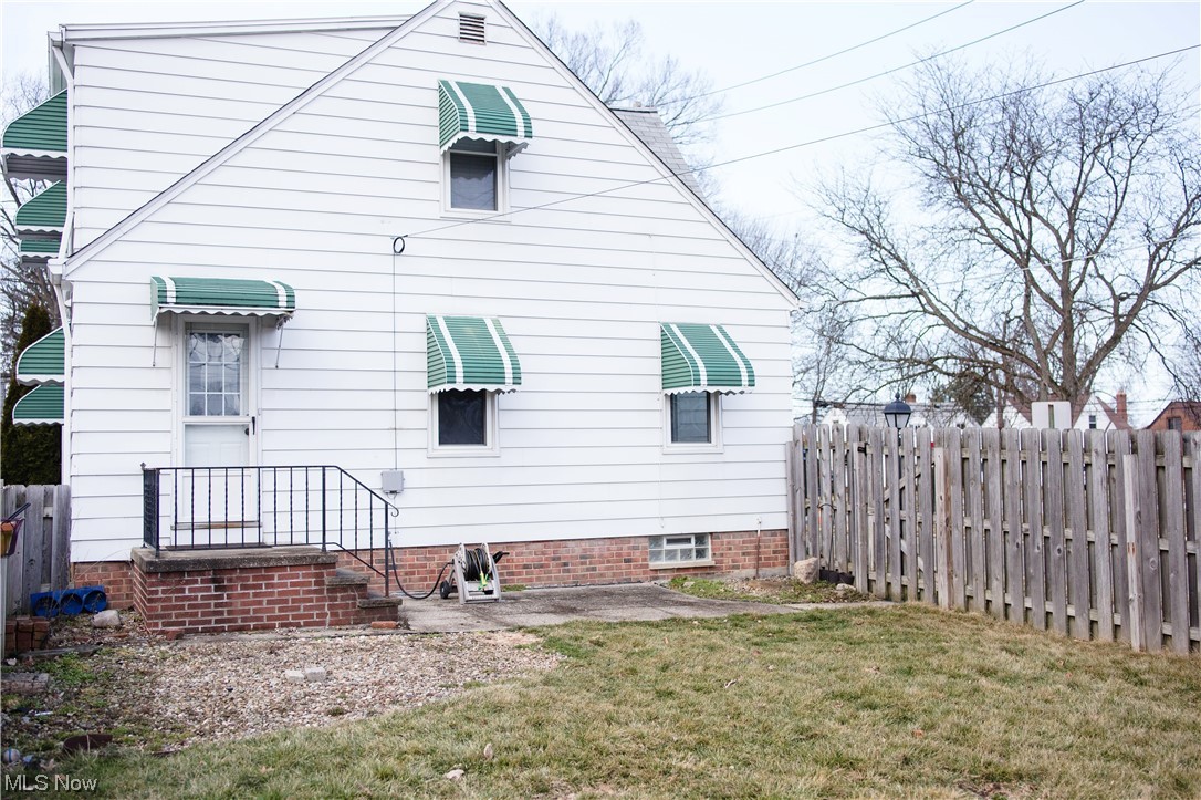 Lorain Woods - Residential