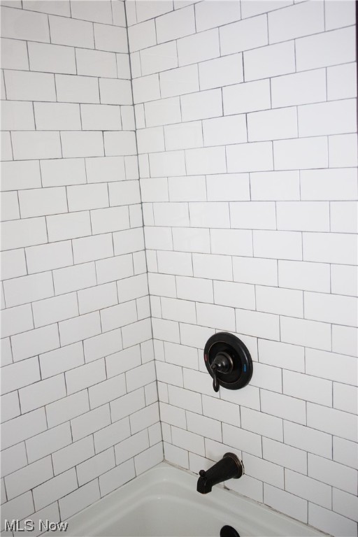 Lorain Woods - Residential