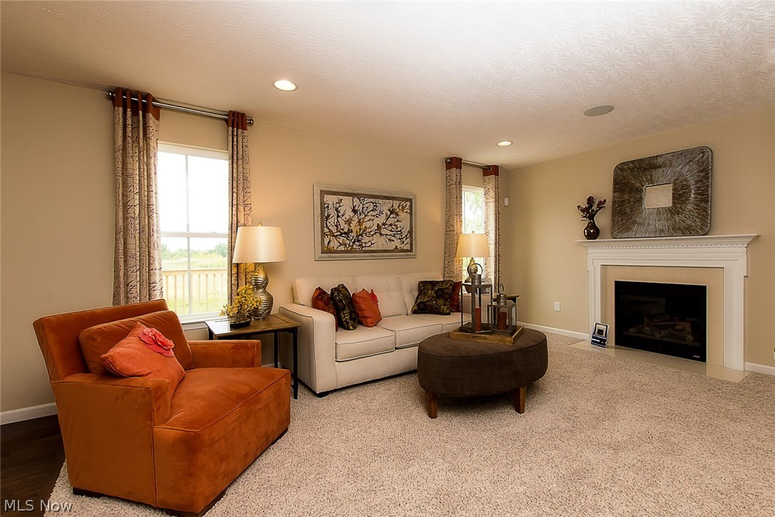 Knight's Crossing - Residential