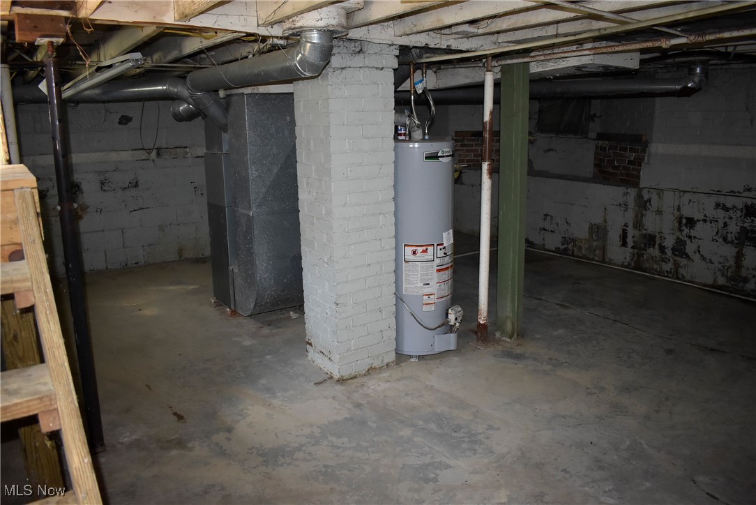 240 S 15th Street, Sebring, Ohio image 15