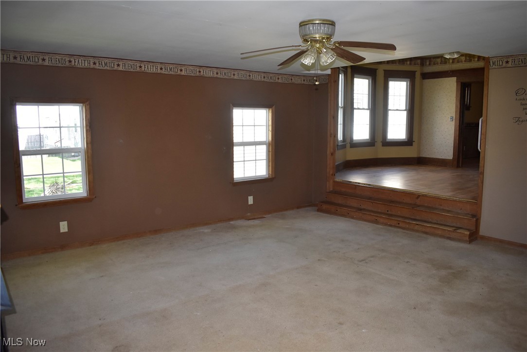 240 S 15th Street, Sebring, Ohio image 9