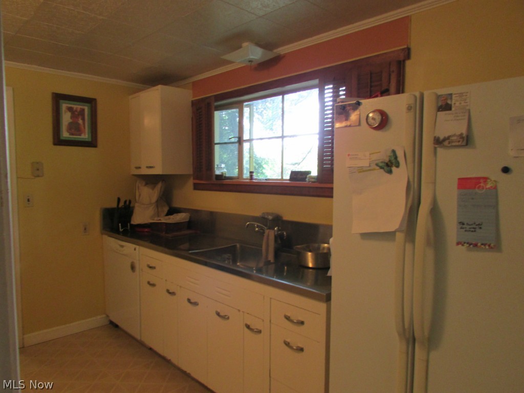 Lake Lucerne - Residential Lease