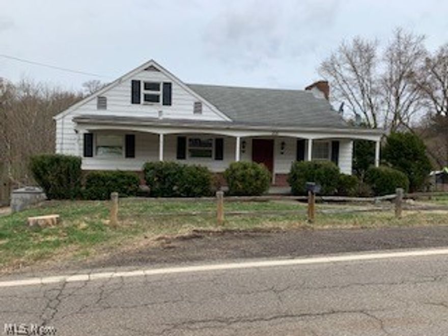 Remarks: Ranch style home features a three car detached garage. Home has a lot of woodwork throughout