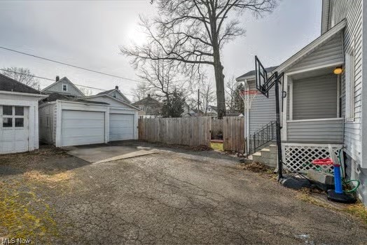 Hill Realty Cos 01 - Residential