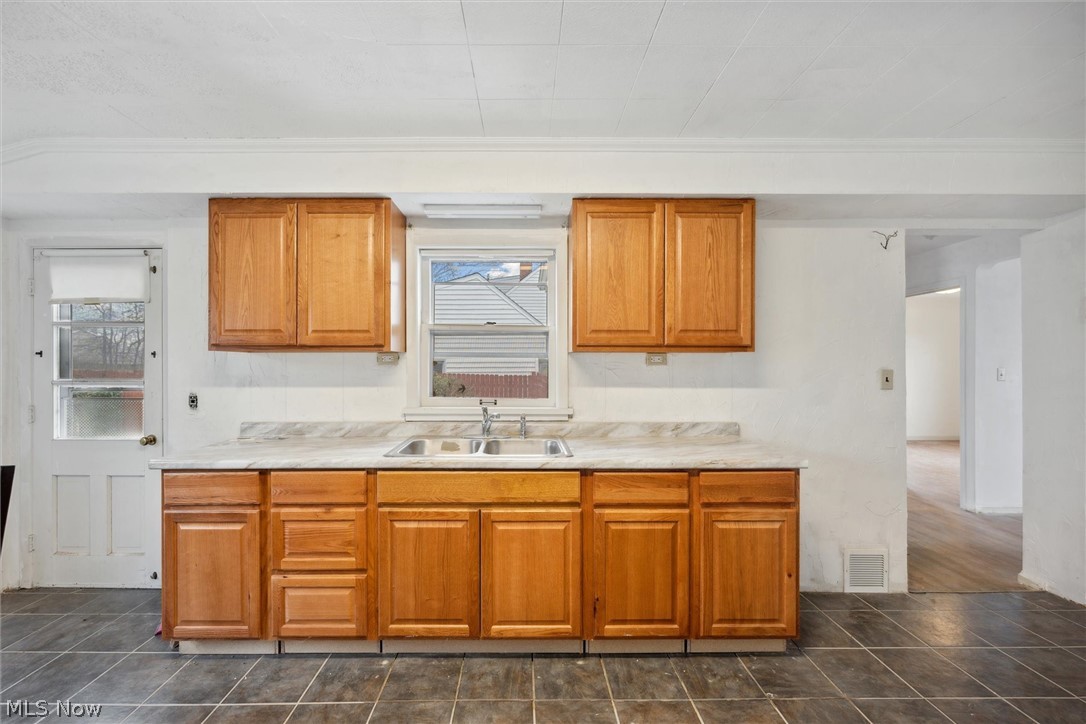 Noble Lawn - Residential