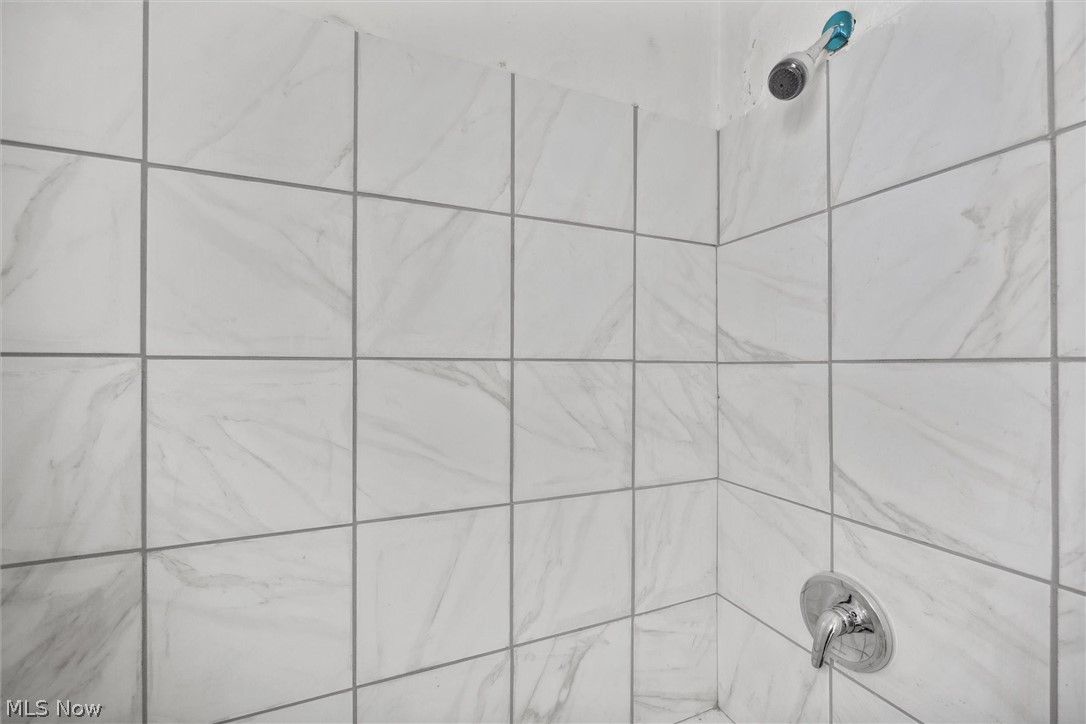 Noble Lawn - Residential