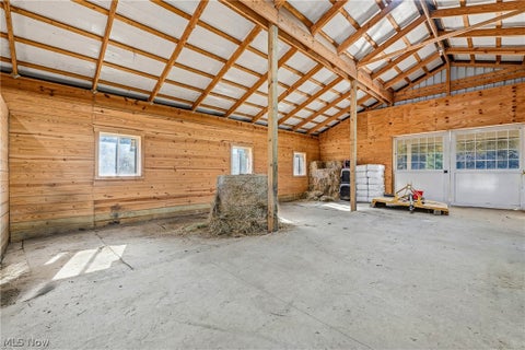 Tiny photo for 44216 Morris Road, Lisbon, OH 44432 (MLS # 5255006)