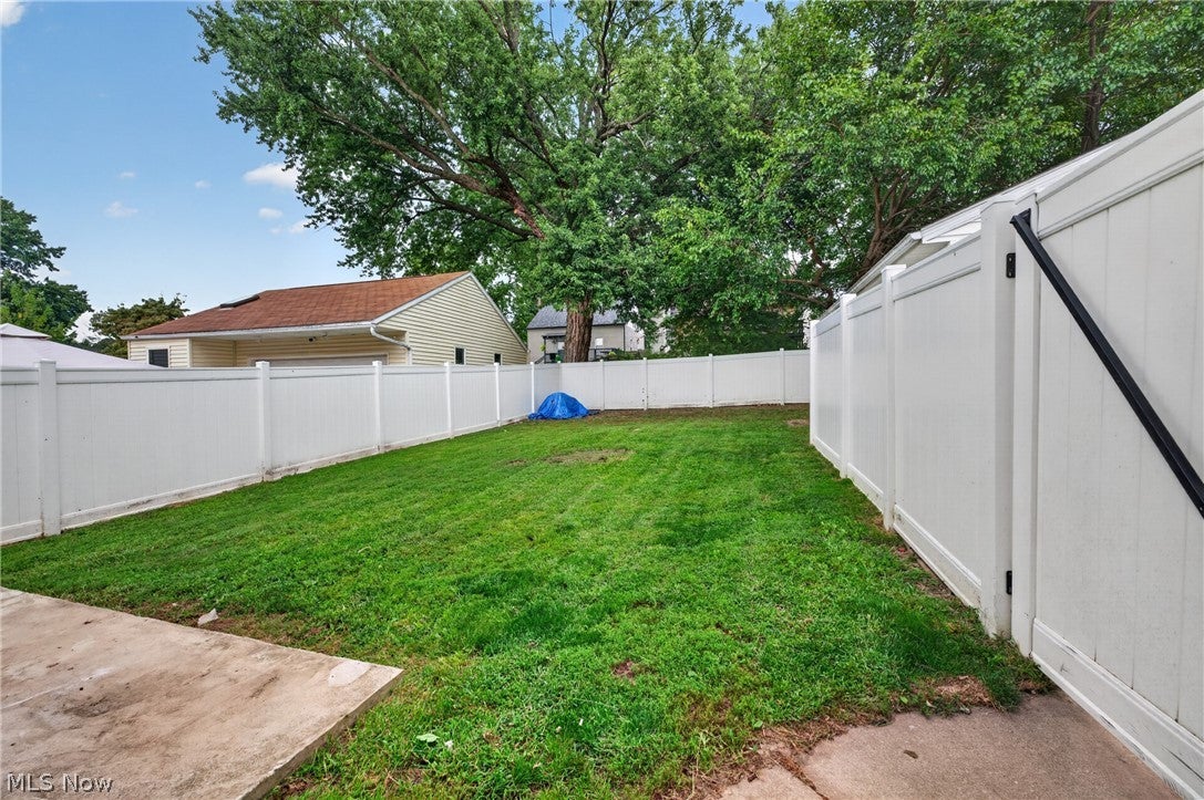 309 E Baird Avenue