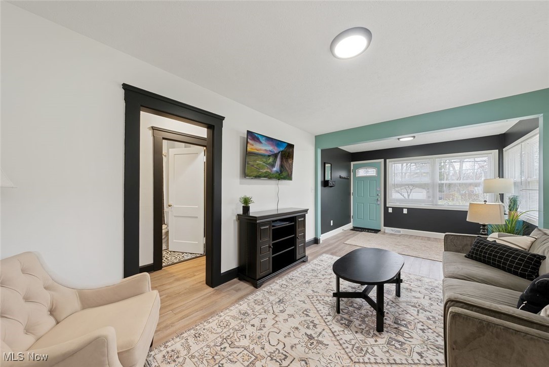 Weimals & Omalleys Resub - Residential Lease