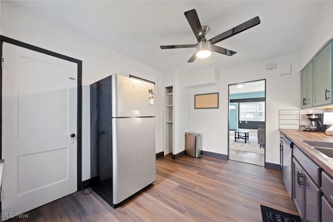 Weimals & Omalleys Resub - Residential Lease