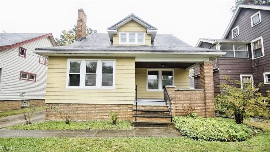 PERFFECT INVESTOR SPECIAL TURN-KEY RENTAL INVESTMENT OPPORTUNITY !!! PLEASE DO NOT DISTURB EXISTING TENANT. RENT IS $1,300/MO AND IS INTENDED TO INCREASE TO $1,400/mo  ON JULY 1st ON A MONTH-TO-MONTH BASIS !!! COZY 3 BEDROOM 1 FULL BATH 1 HALF BATH CAPE-COD ON A QUIET STREET FEATURING NATURAL WOODWORK AND HARDWOOD FLOORS. HOME HAS A NICE 3-CAR DETACHED GARAGE. NICE AND PRIVATE FRONT PORCH AND EXTRA-LARGE DETACHED GARAGE. POINT OF SALE REPORT RECEIVED 5/22/2025 AND WILL NEED A NEW ROOF ON THE HOUSE AND GARAGE. CONVENIENTLY LOCATED NEAR ALL MAJOR PARKS AND AMENITIES AND CLOSE TO UNIVERSITY CIRCLE, MAJOR HOSPITALS AND UNIVERSITIES. 

SOLD 'AS IS'. SOLD INDVIIDUALLY OR PART OF AN INVESTMENT PACKAGE WITH OTHER PROPERTIES IDENTIFIED BY MLS#5118ING ARRANGED ONLY UPON ACCEPTED OFFER. MLS# 5118909 (411 E. 257, Euclid) / MLS# 5097157 (455 E. 200, Euclid).