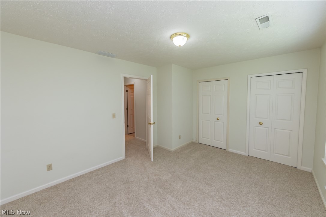 Commons/Falls Condo Ph 08 - Residential