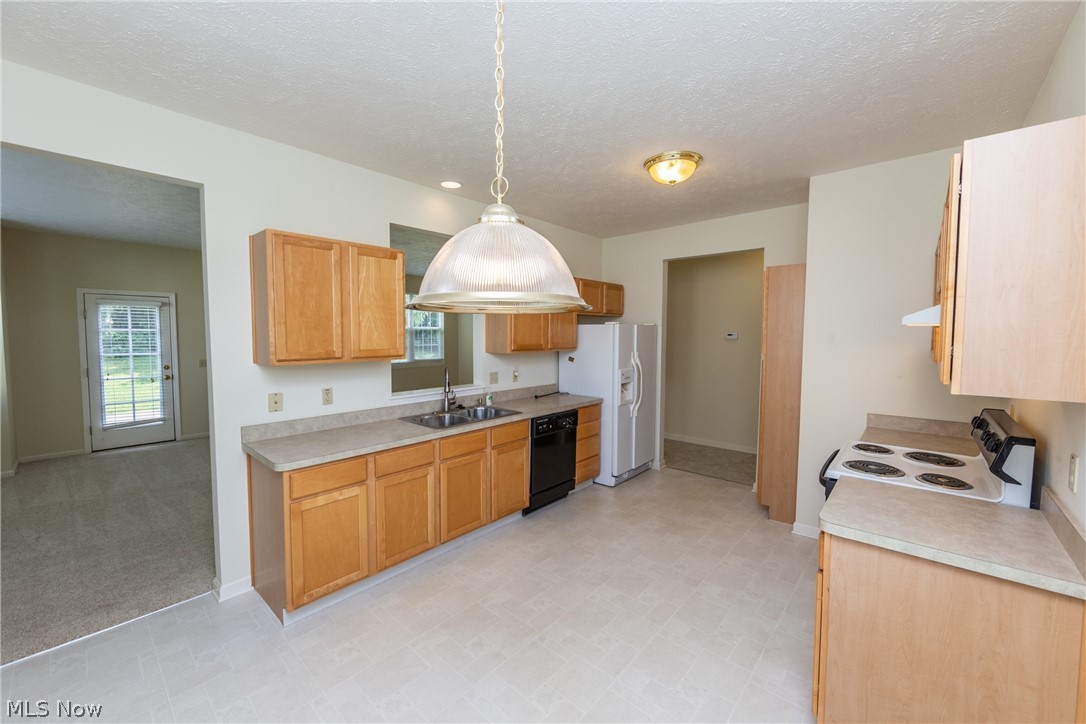 Commons/Falls Condo Ph 08 - Residential