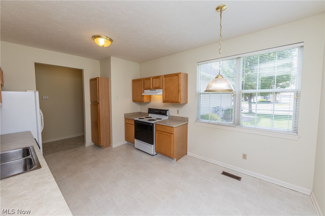 Commons/Falls Condo Ph 08 - Residential