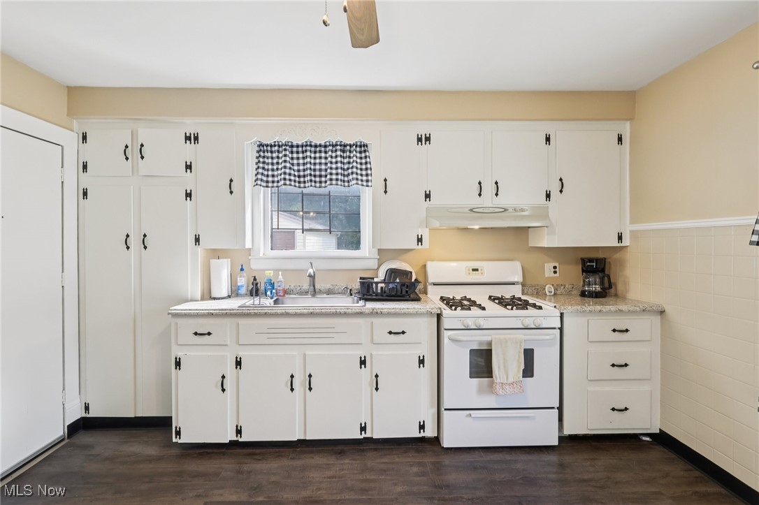 George M Montgomery Et Al - Residential