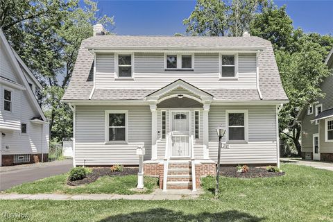 Homes For Sale - 3181 Sycamore Road<br/> Cleveland Heights, OH 44118