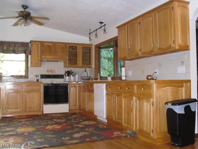 Charles Oak Point 02 - Residential