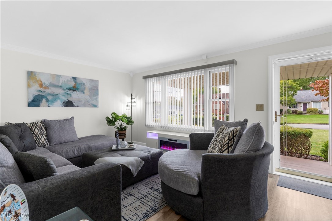 Breetz 01 - Residential