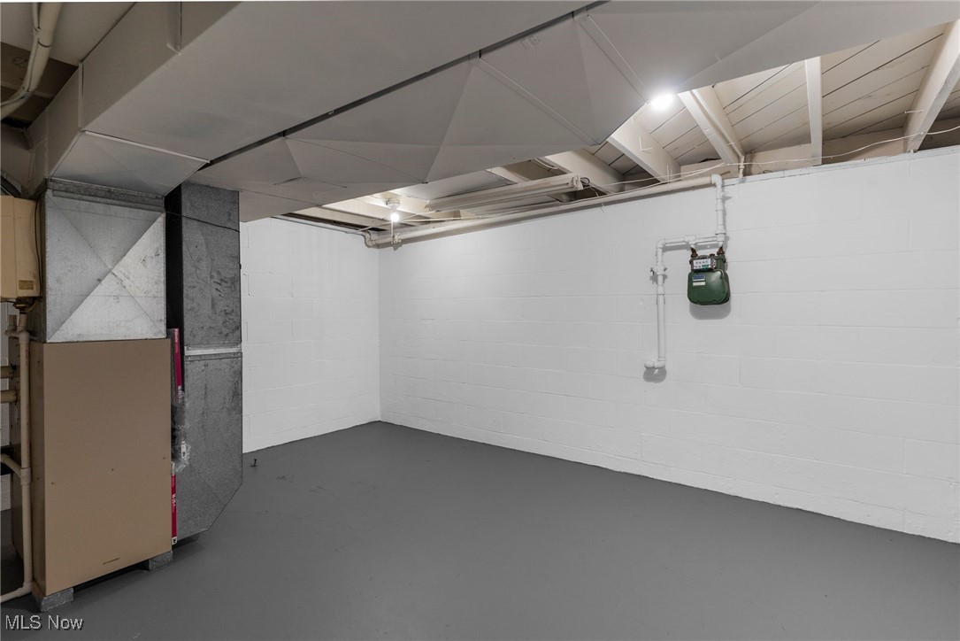 Breetz 01 - Residential