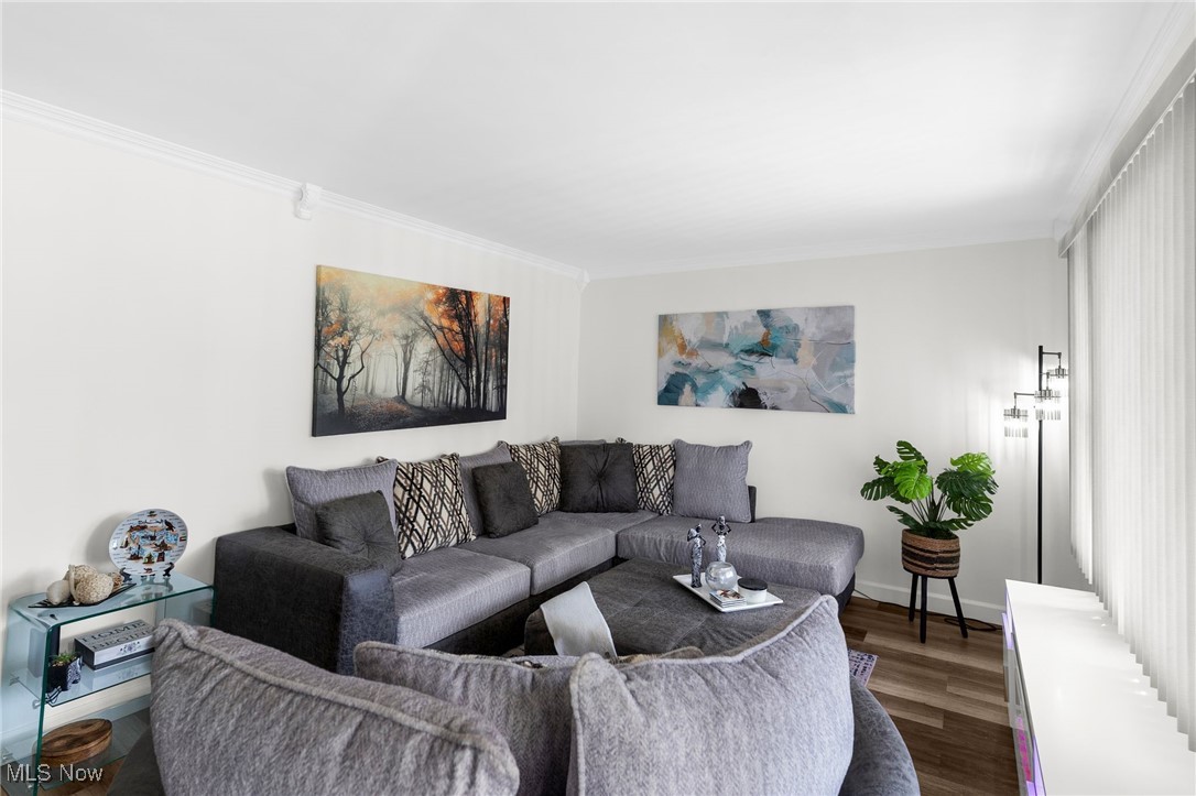 Breetz 01 - Residential