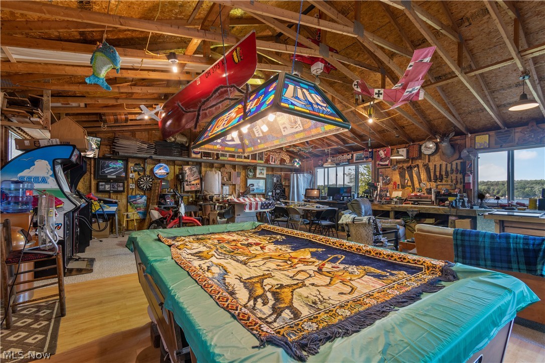 Oak Point - Residential