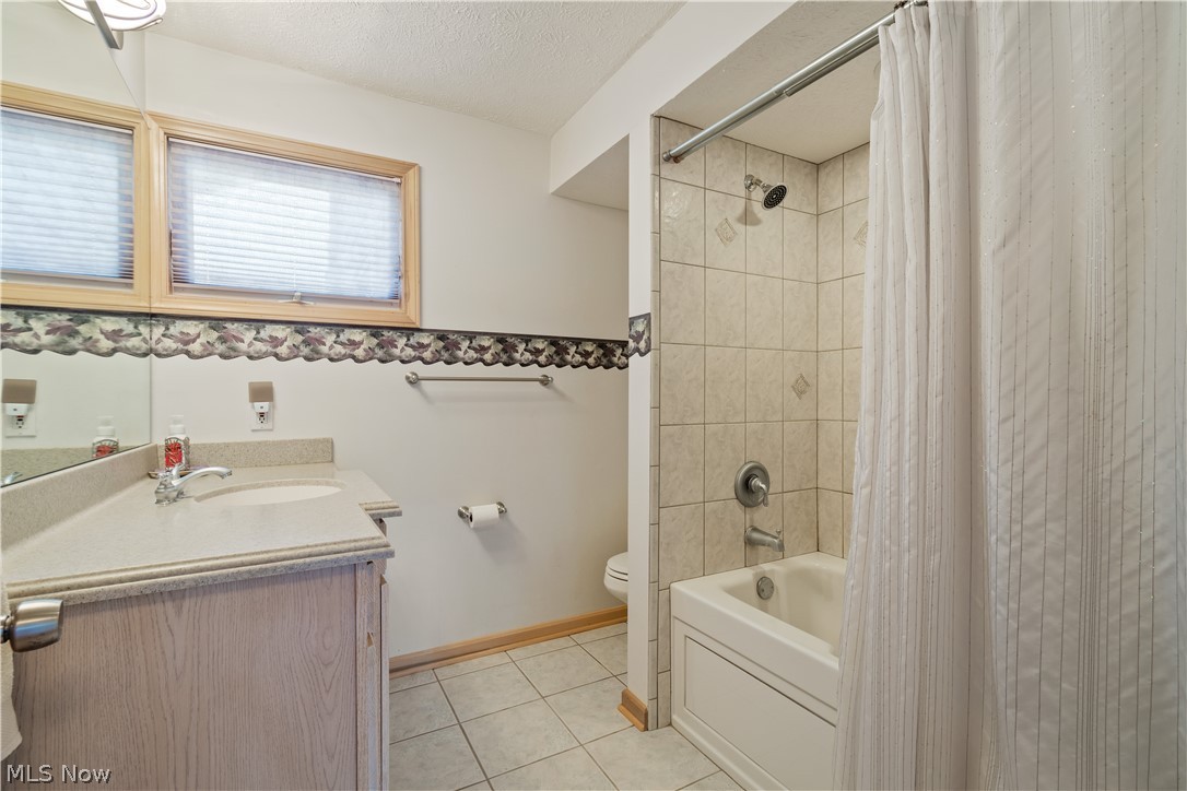 Oak Point - Residential