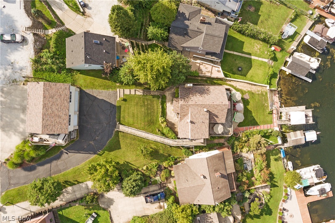 Oak Point - Residential