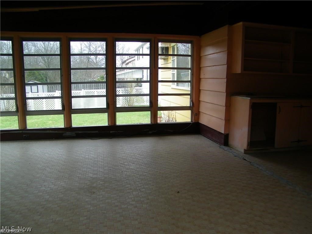 Belmont Realty Cos 01 - Residential