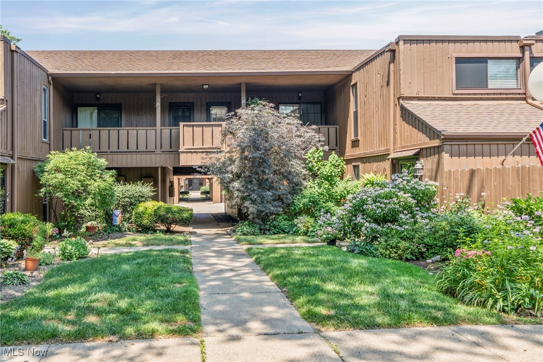 Smugglers Cove Condo 04 - Residential Lease