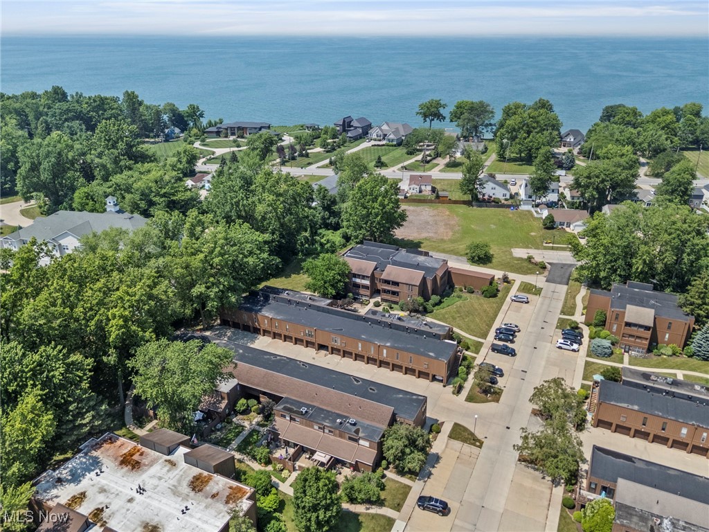 Smugglers Cove Condo 04 - Residential Lease