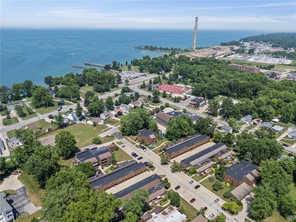 Smugglers Cove Condo 04 - Residential Lease