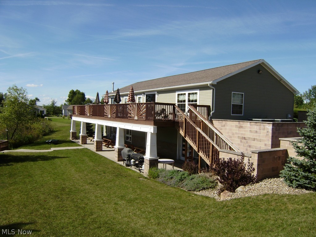 Lakeside Terrace - Residential