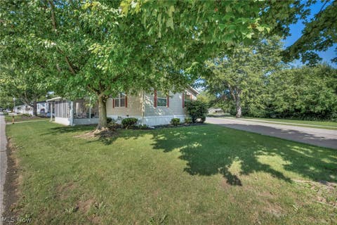 Tiny photo for 16 Cherry Lane, Olmsted Township, OH 44138 (MLS # 5238949)