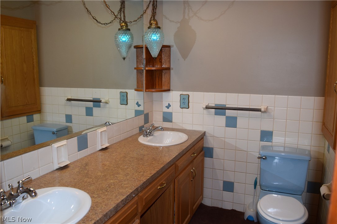 Wampetek Village - Residential