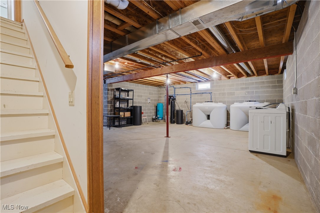 Connecticut Western Reserve - Residential