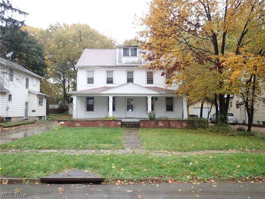 Charming Colonial with fantastic front porch. 3-5 Bedrooms. Large kitchen, formal dining room with charming window seat. Spacious living room with fireplace and built-in bookcases. Large master suite with sitting room / nursery! Close to dining, shopping and schools!