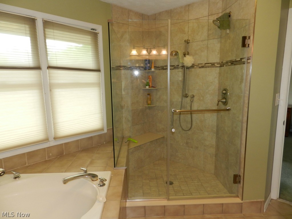 Franklin Green Twnhs - Residential